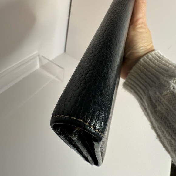 Tod’s Black Pebbled Leather Long Wallet - Picture 4 of 12